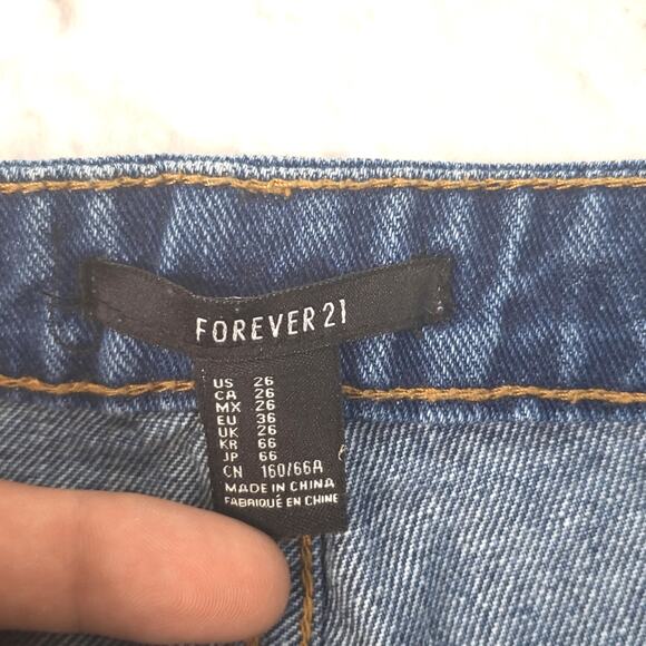 Forever 21 women's Cut-off Jeans Shorts size 26 - Picture 3 of 4